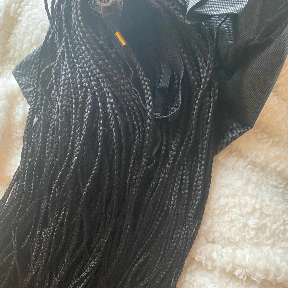 Braided wig! - Picture 5 of 5